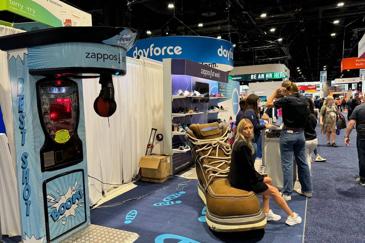Zappos at the SHRM24 expo