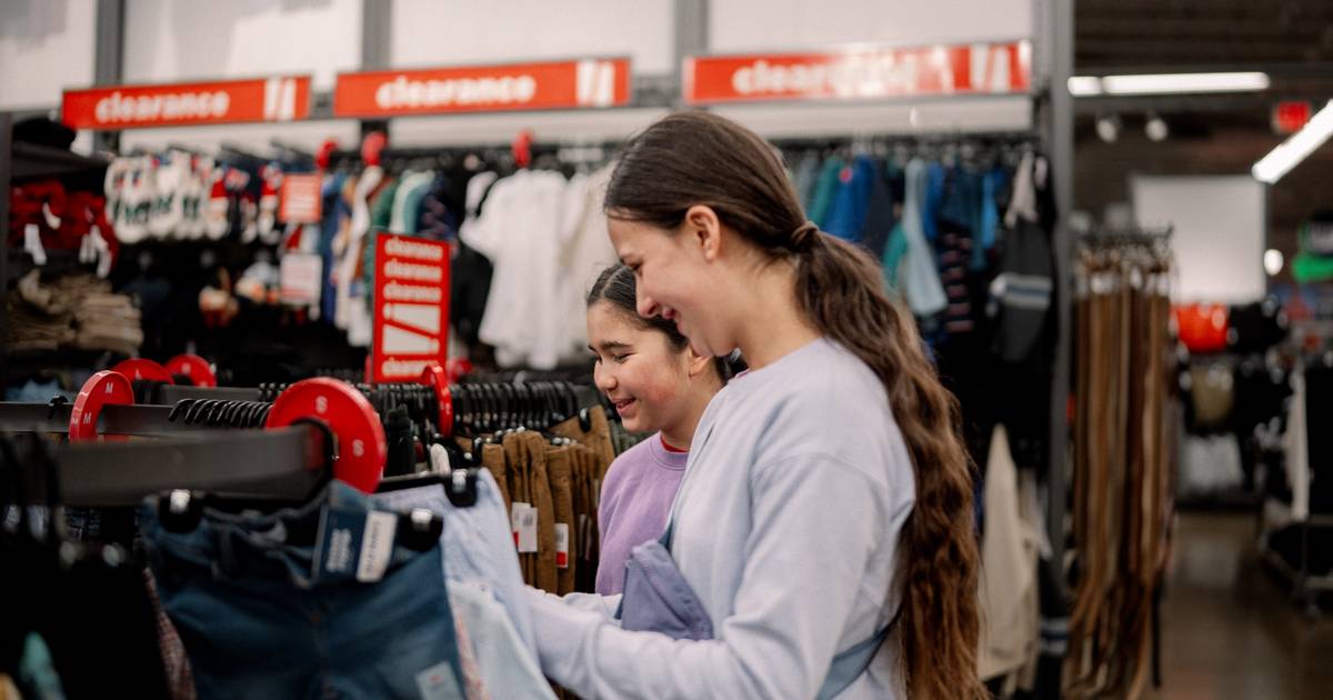 Gen Alpha loves brick-and-mortar retail. Here's what they want when they shop.