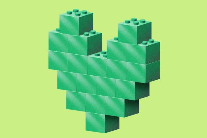 HR green heart made of building blocks