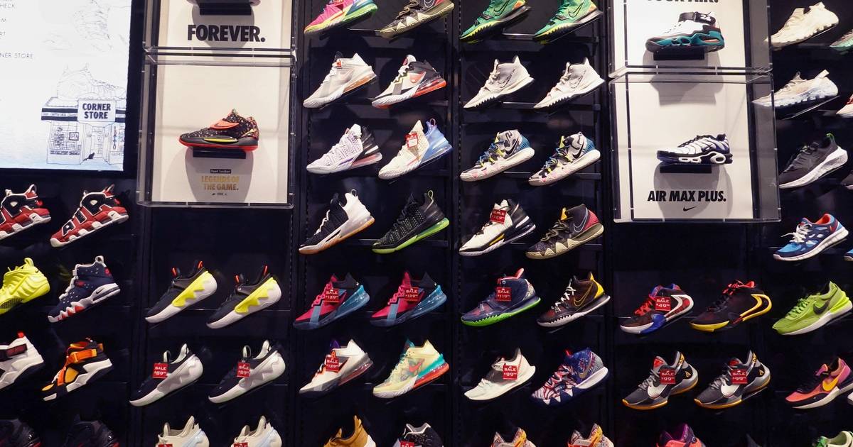 Foot Locker Rolls Out New D&I Plan As CEO Calls on Sneaker Industry