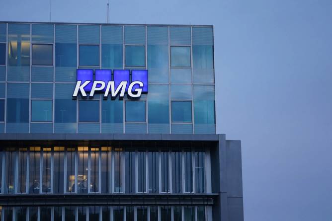 KPMG layoffs