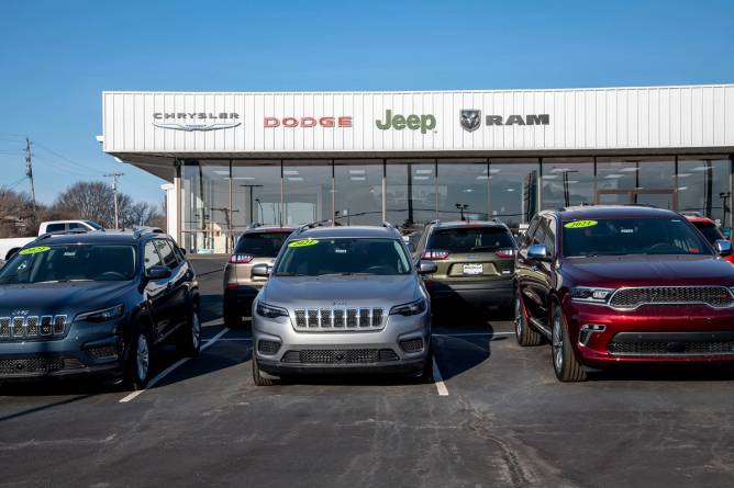 Chrysler Dodge Jeep Ram Stellantis dealership