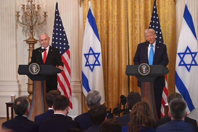 Benjamin Netanyahu and Donald Trump at a joint press conference