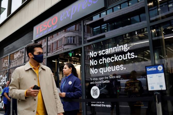 picture of Tesco storefront with advertisements for its "just walk out" technology