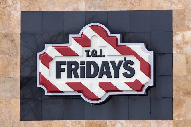 a TGI Friday's sign on a building