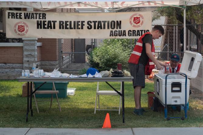 a heat relief station in arizona