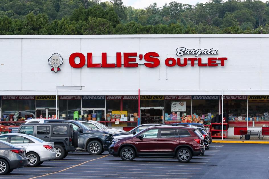 retailbrew.com - Alex Vuocolo - This Week in Retail: Monthly jobs report and AI roundtable
