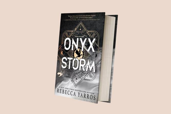 The book Onyx Storm