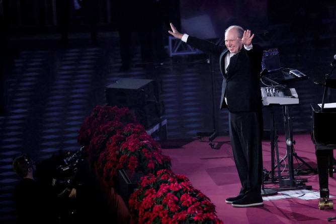 Hans Zimmer on stage