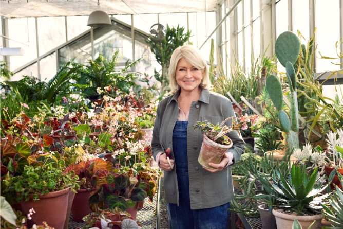 Martha Stewart in garden apparel line for Tractor Supply