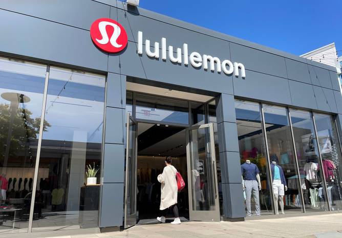 Lululemon store