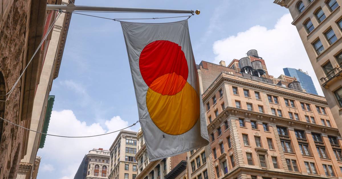 Here's what retailers should know about Mastercard's new Commerce Media network