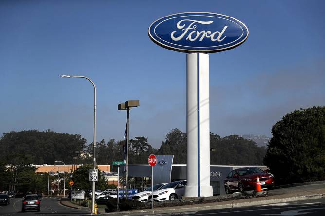 A Ford sign
