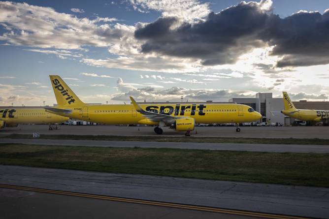 Spirit Airlines plane