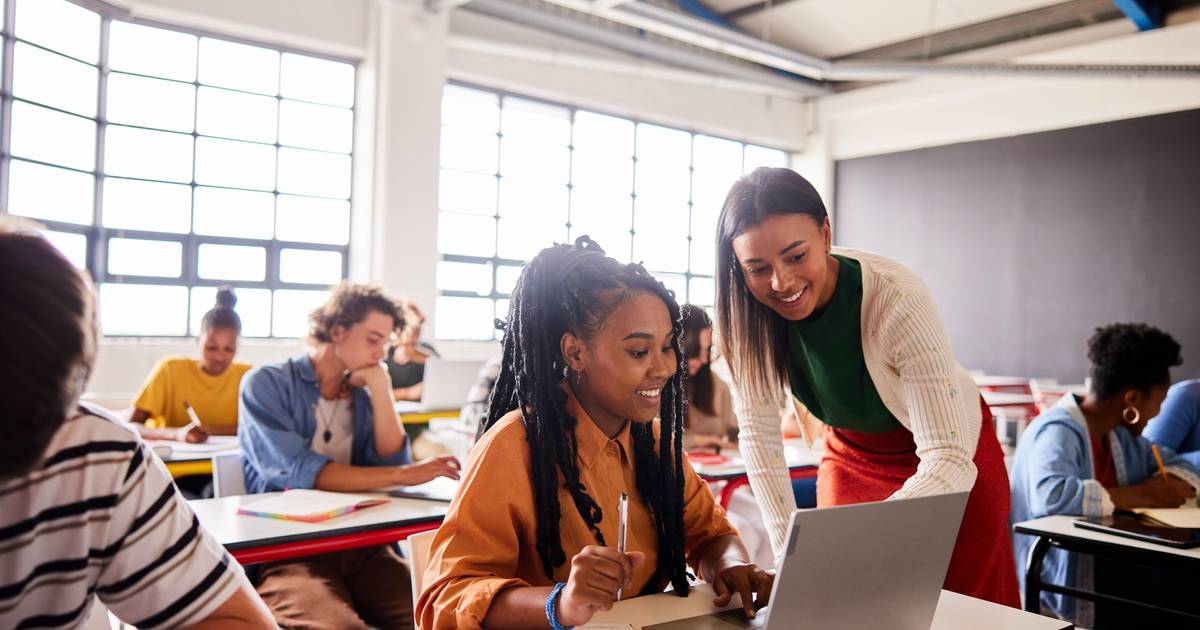 Walmart continuing education, upskilling program