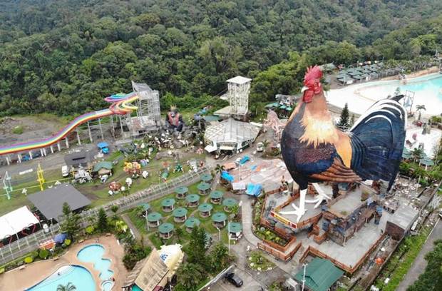 the world's largest building in the shape of a chicken