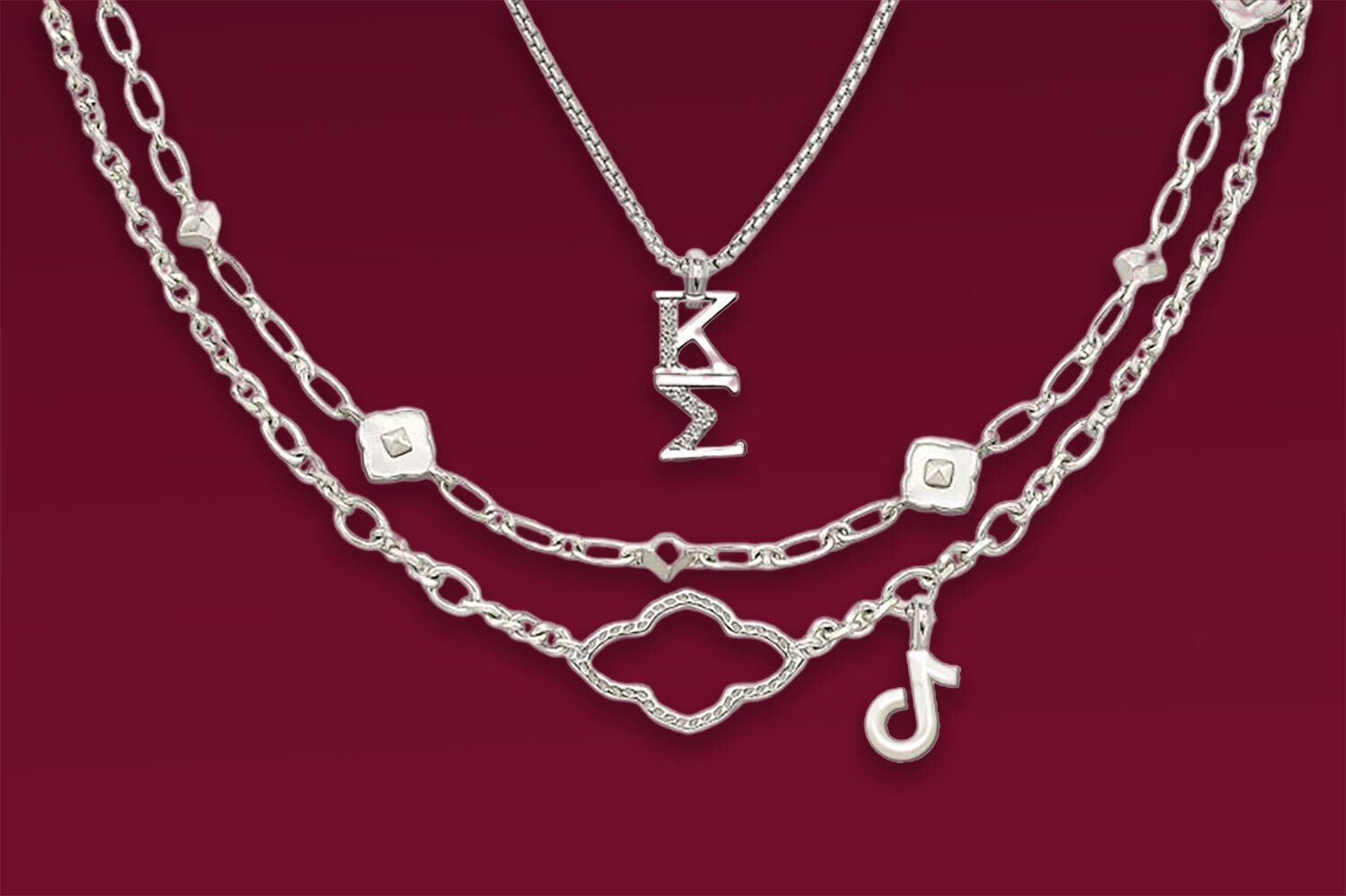 For brands that anticipated #RushTok and planned accordingly, like Kendra Scott Jewelry, it was a chance to reap the benefits of early advertising and UGC, all wrapped up in a bid.