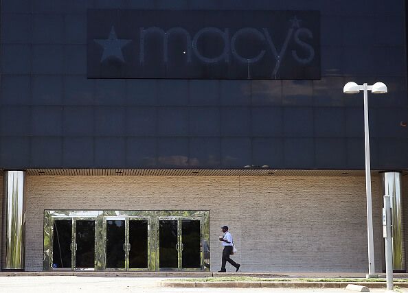 Macy's Turnaround Plan Includes Private Label Brands, Loyalty Programs