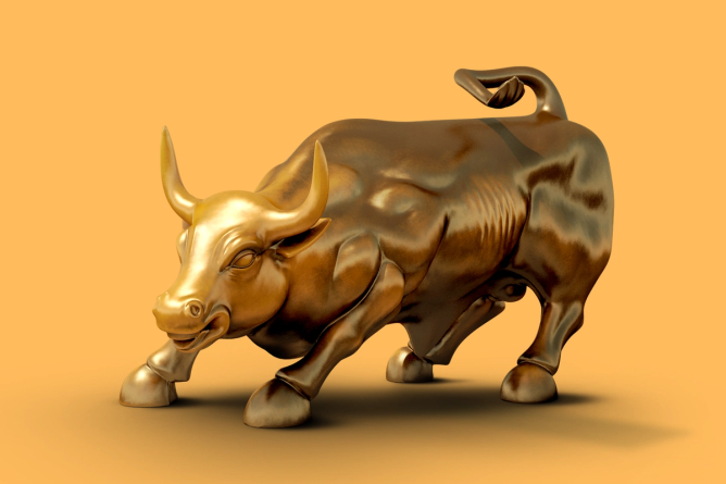 A golden Wall Street bull