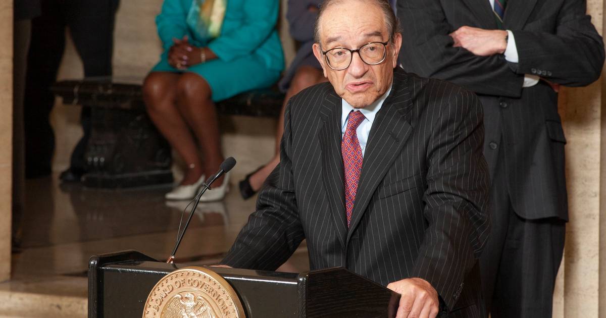 Alan Greenspan: an early critic of stock options