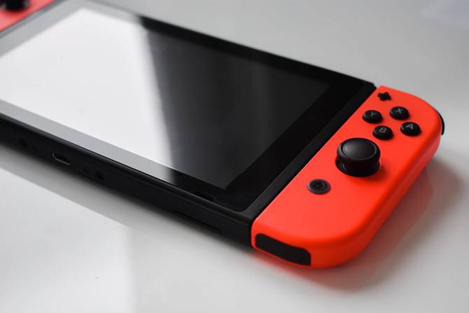 up close image of a nintendo switch gaming console