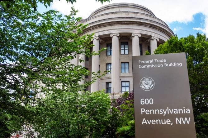 A photograph of the US Federal Trade Commission building 