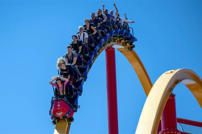 Wonder Woman Flight of Courage roller coaster at Six Flags Magic Mountain