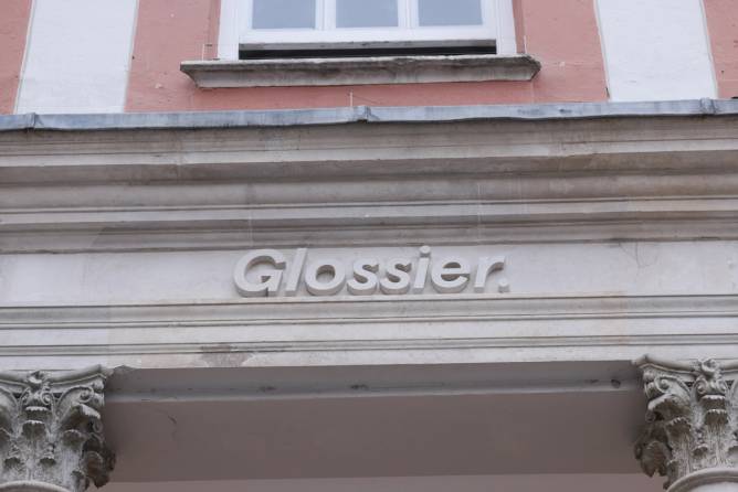 Glossier store in London