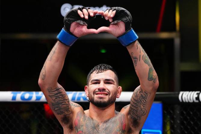 UFC fighter Anthony Hernandez celebrates a victory