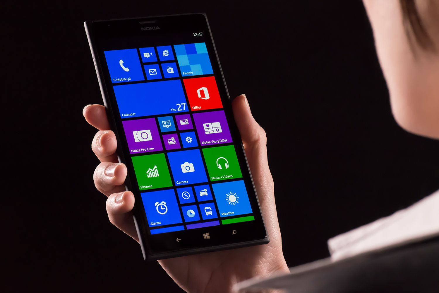 Mobile device with signature Microsoft grid app layout.
