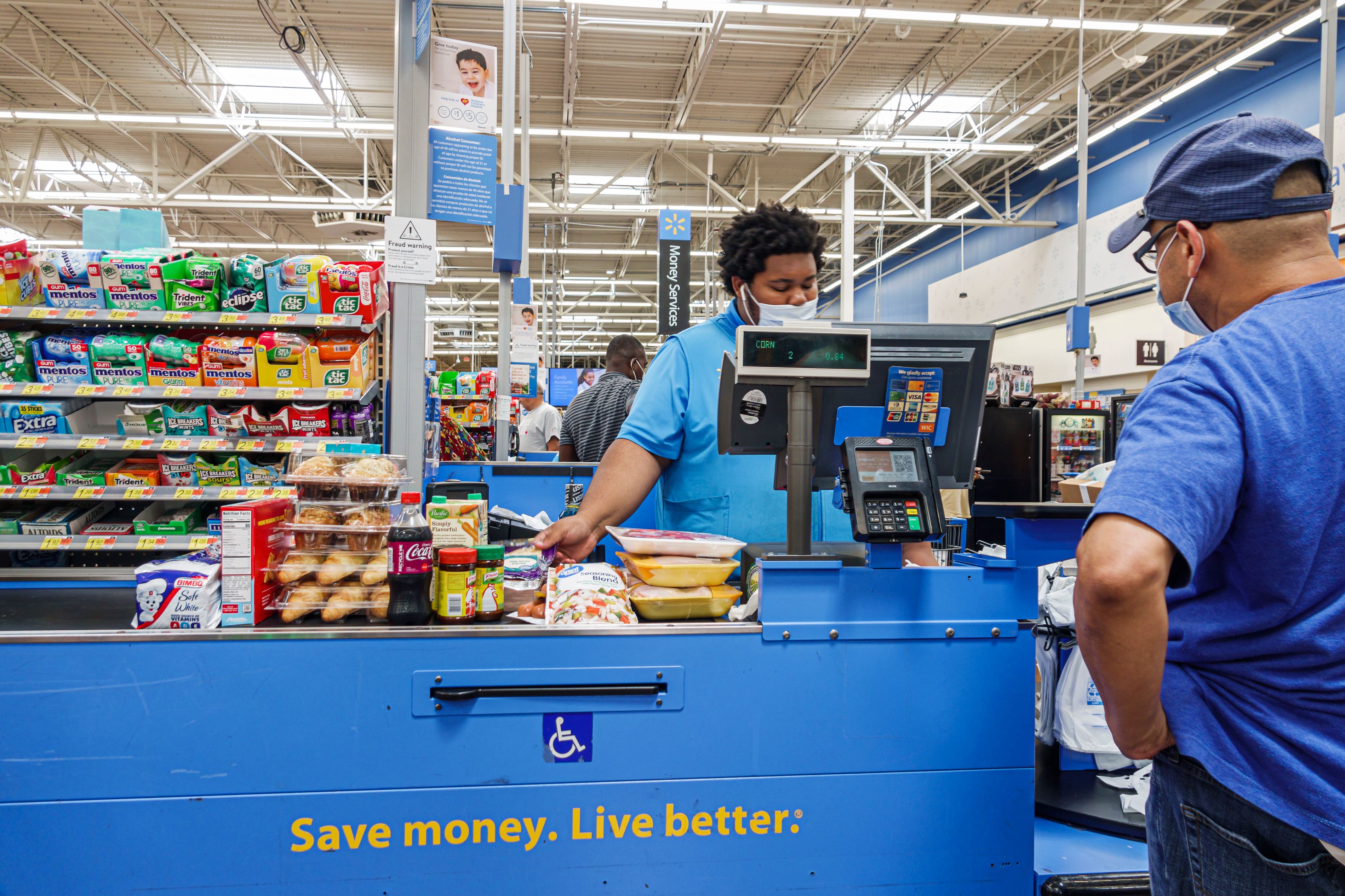 Walmart doubles down on everyday low prices
