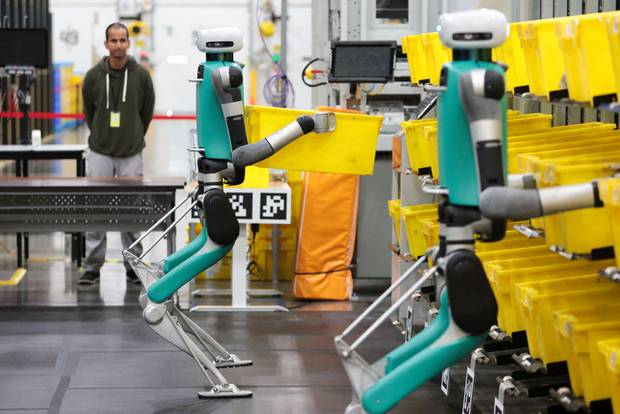 Amazon robots at a warehouse