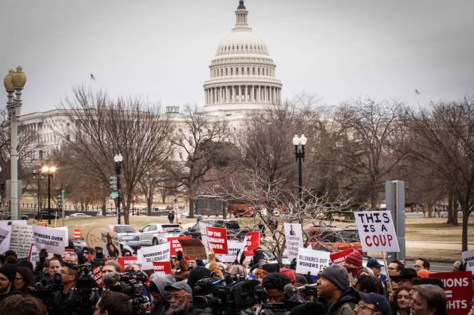 Protest in front of the US Capitol building