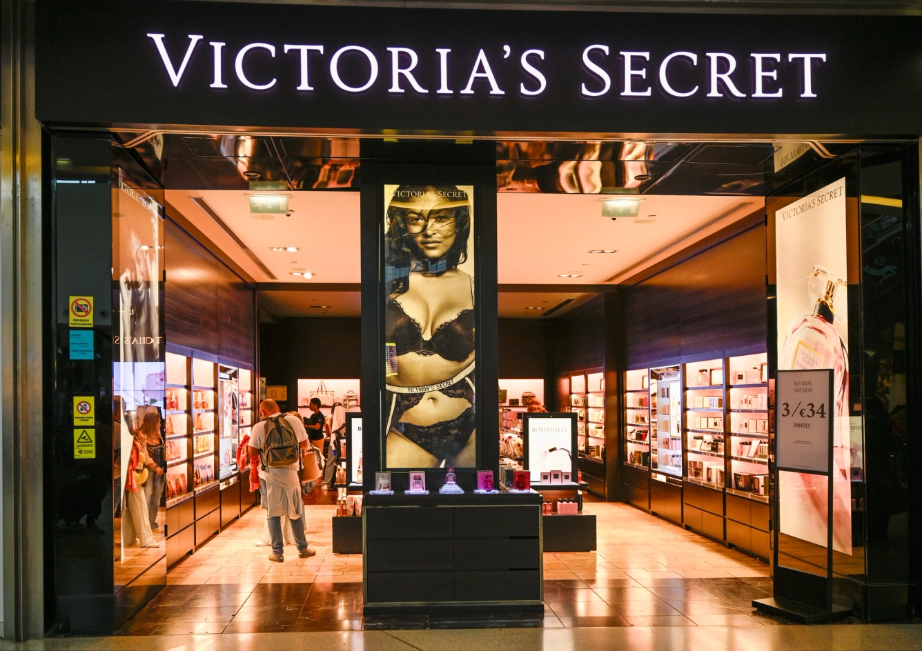 Victoria's Secret store