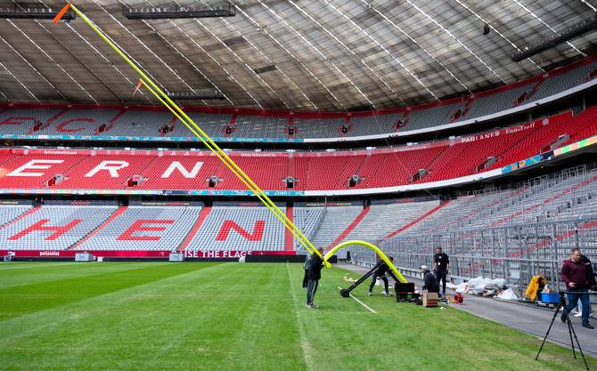 Setting up an NFL field in Munich