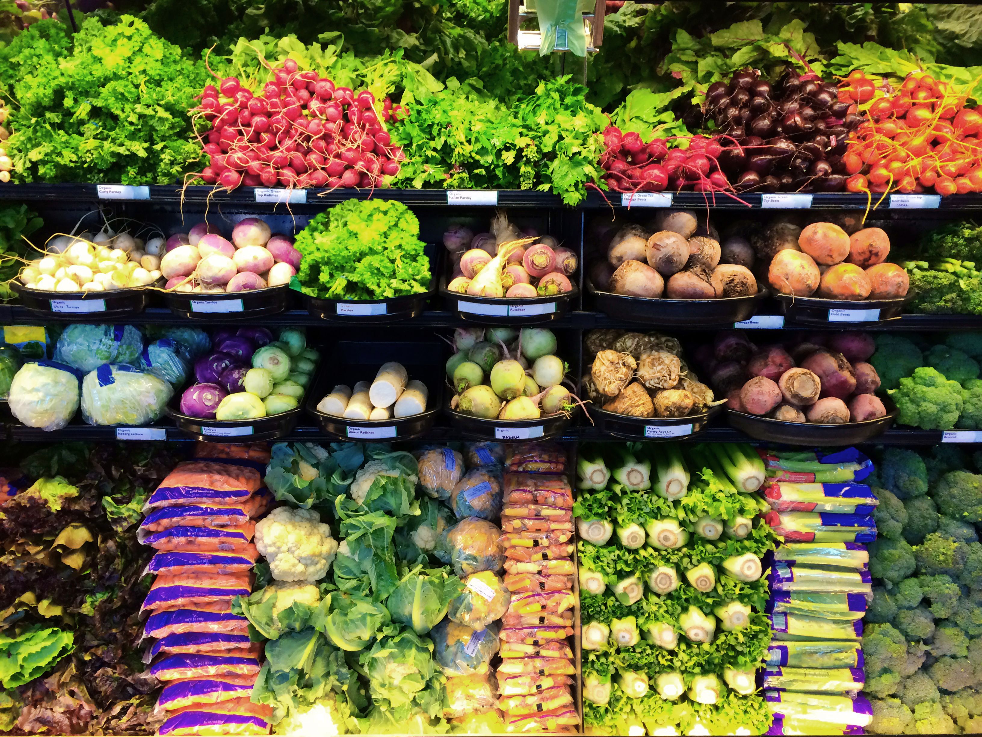 Fighting food waste in the produce aisle