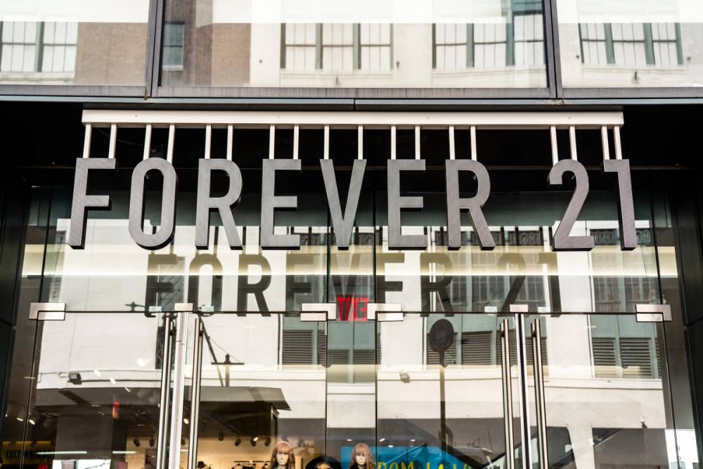 Forever 21 store logo in New York City