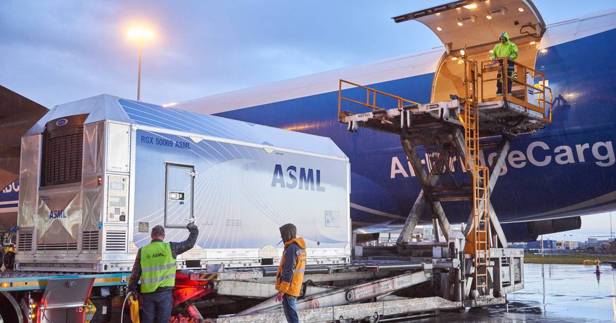 Meet ASML, the World's Dominant Supplier of Semiconductor Equipment