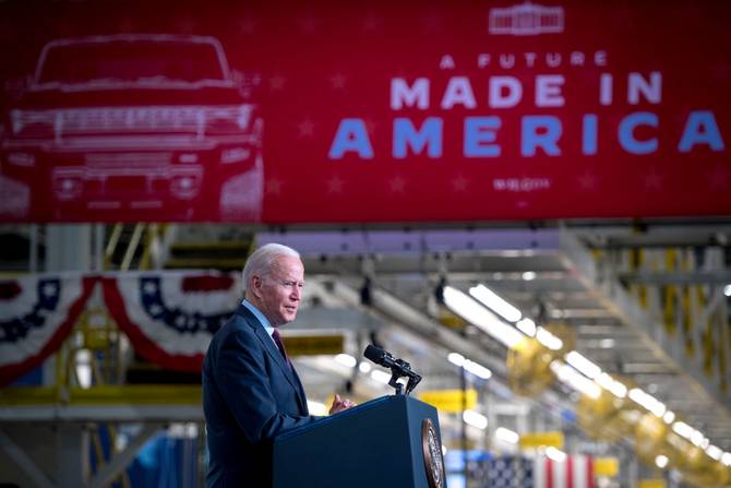President Biden at an auto plant