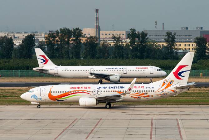 China Eastern Airlines planes