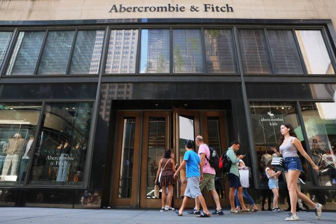 Street view of an Abercrombie & Fitch storefront