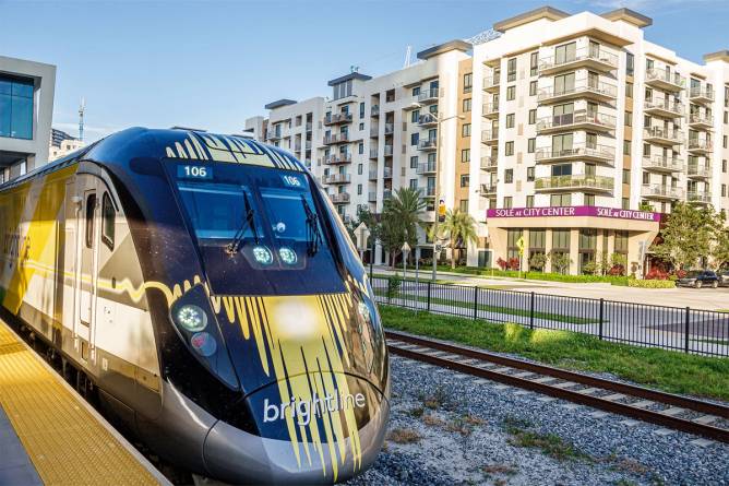 Photo of Brightline train