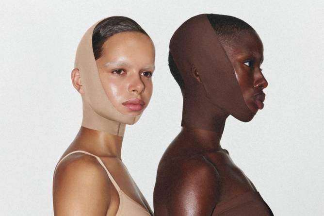 New face sculpt wraps from Skims