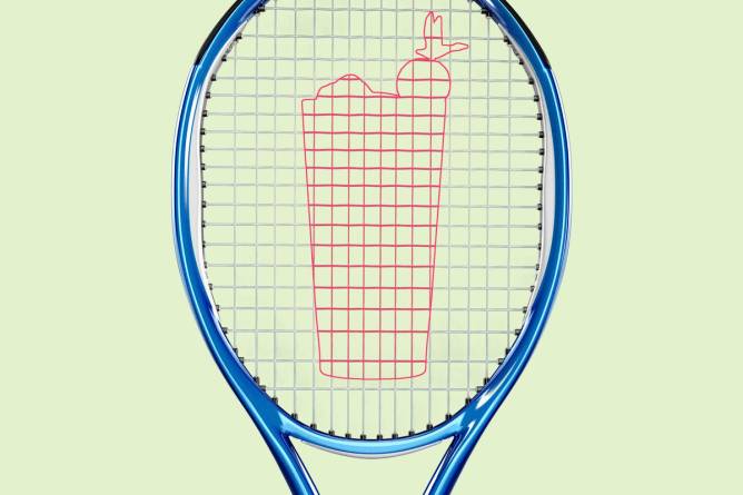 collage of a tennis racket with the outline of a Honey Deuce drink