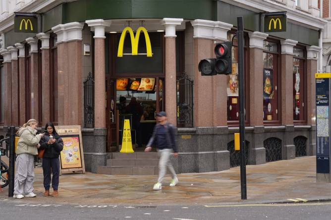 A McDonald's in London that was closed due to a tech outage