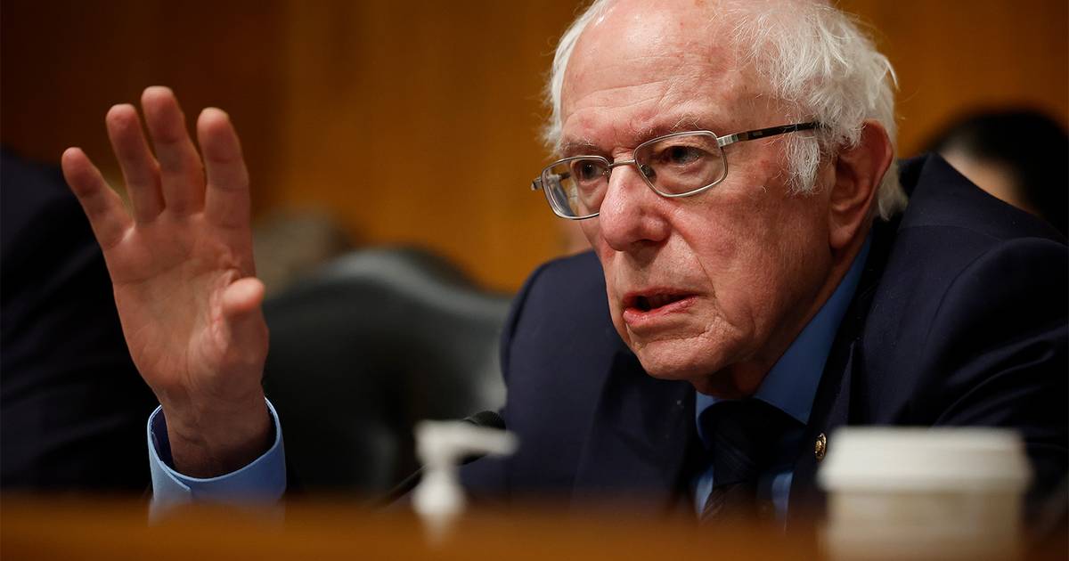 Inside The 32 hour Workweek Bill Bernie s Trying To Pass Inside the 32 hour workweek bill bernie s trying to pass