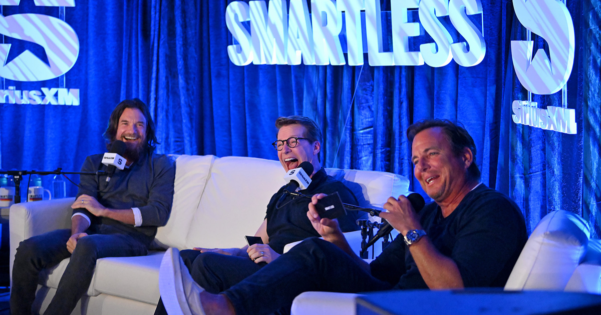 ‘SmartLess’ hosts are starting a...wireless company