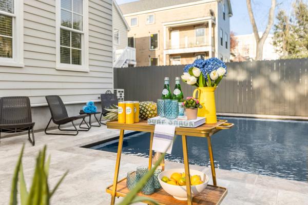 Historic Charleston vacation rental courtyard pool at Guesthouse Charleston