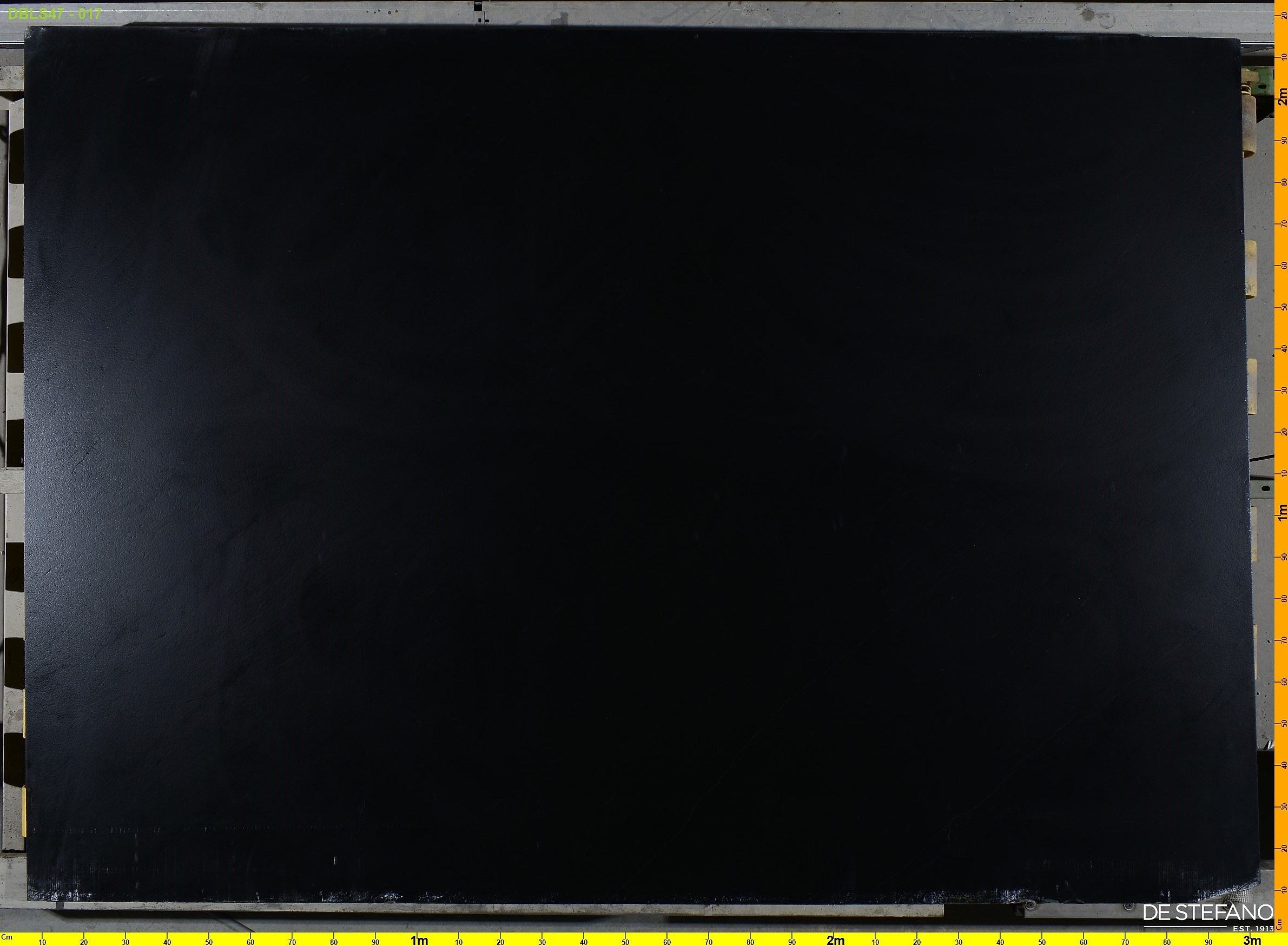 Cuarcita – Black Salinas — placa entera