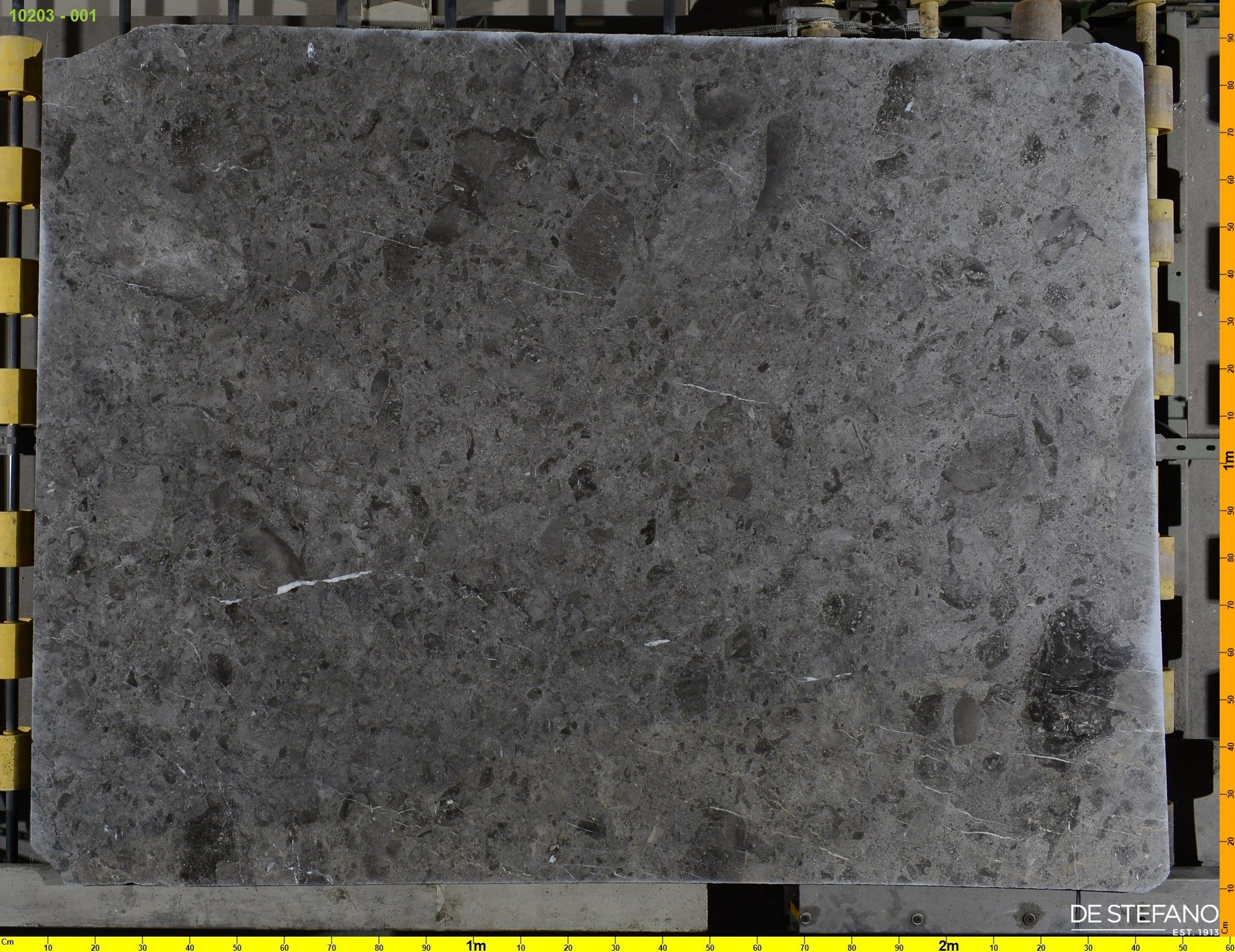 Mármol – Savana Grey — el material en un ambiente